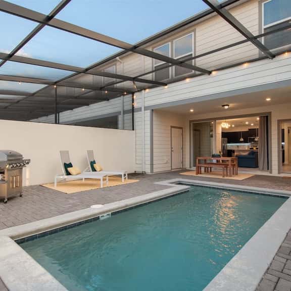 Themed Rooms & Game Loft w/ Pool at Windsor Resort - Imagen 1