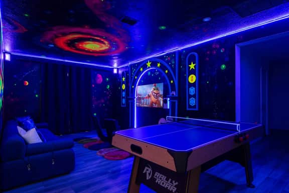 6BR+Spa&Pool+Walk to Clubhouse+Theater+ThemedRooms - Imagem 4