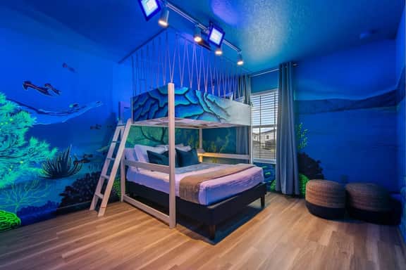6 Mins to Disney | Private Pool & Themed Rooms - Imagen 4