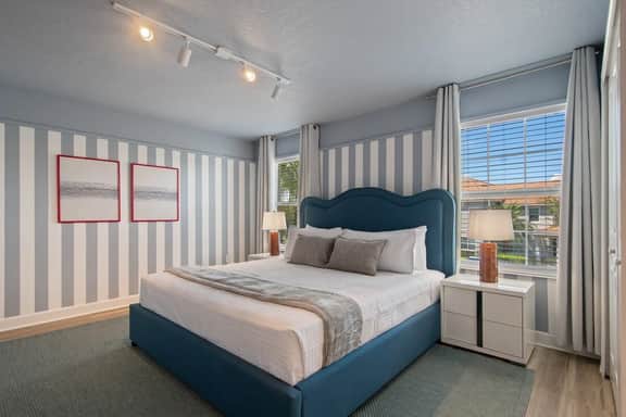 6 Mins to Disney | Private Pool & Themed Rooms - Imagen 5